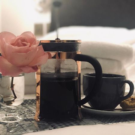 One One Five Apartment 스완지 외부 사진